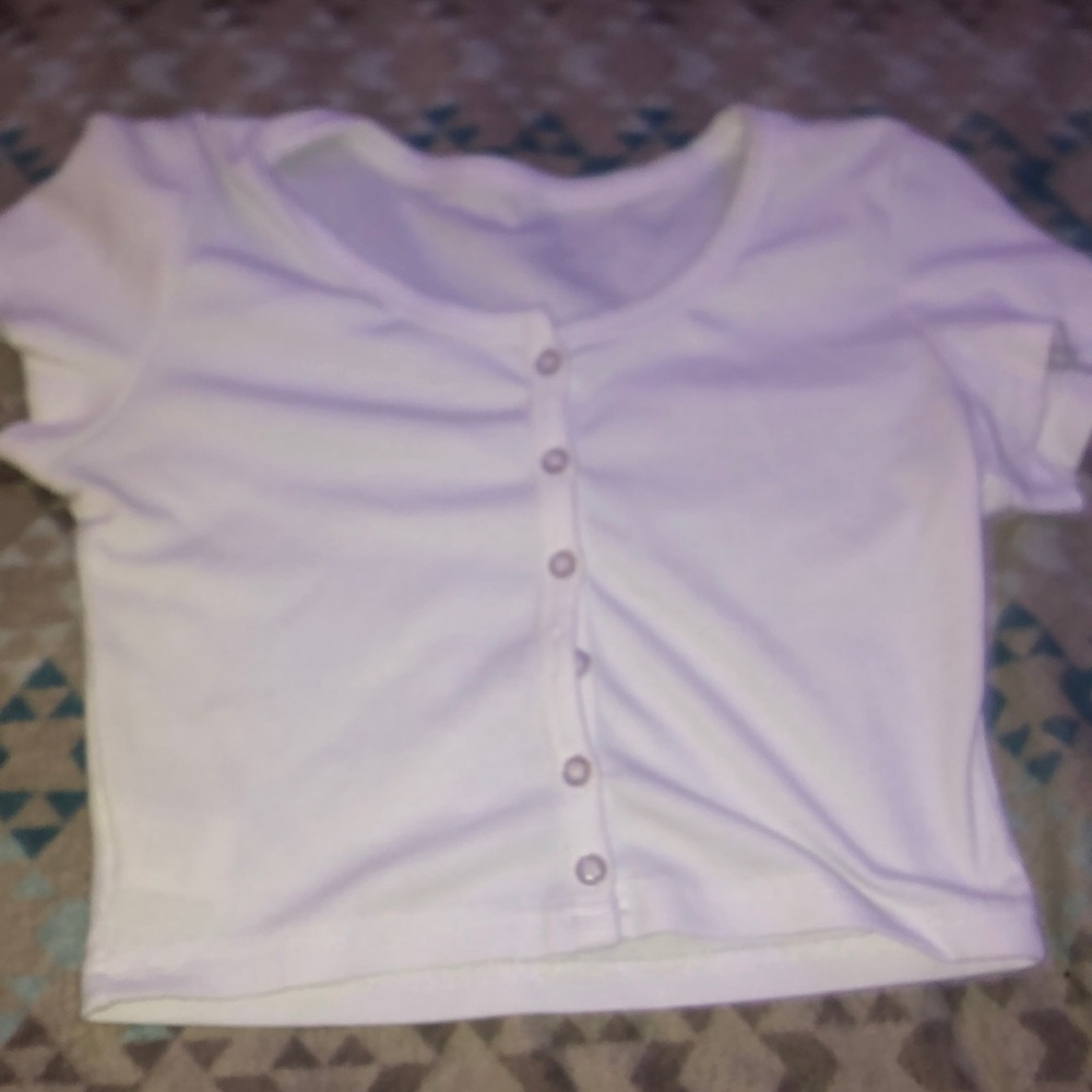 white buttoned crop top